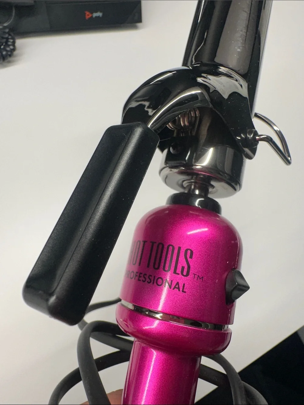 Hot Tools Pink Professional 4in Curling Iron